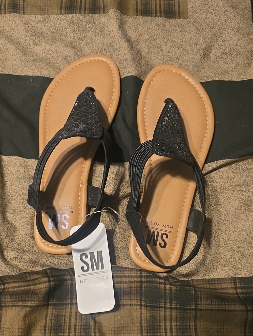 SM New York Black T-Strap Sandals with Tan Footbed